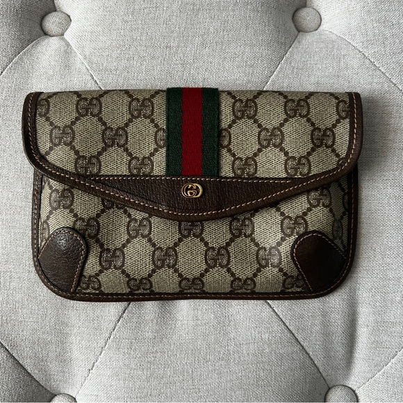 Gucci AUTHENTIC Sherry line pouch. - Picture 2 of 9